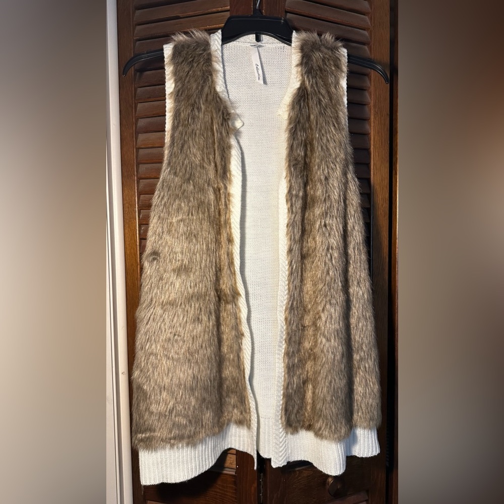 NY Collection Cardigan. NWOT. Size L